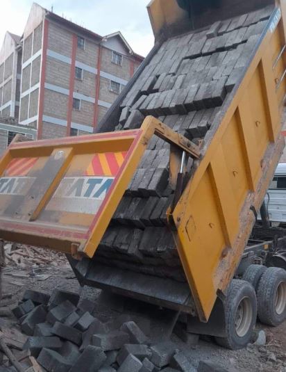 How Much Should You Charge to Lease a Truck Monthly? (Real Cost Breakdown & Profit Guide)