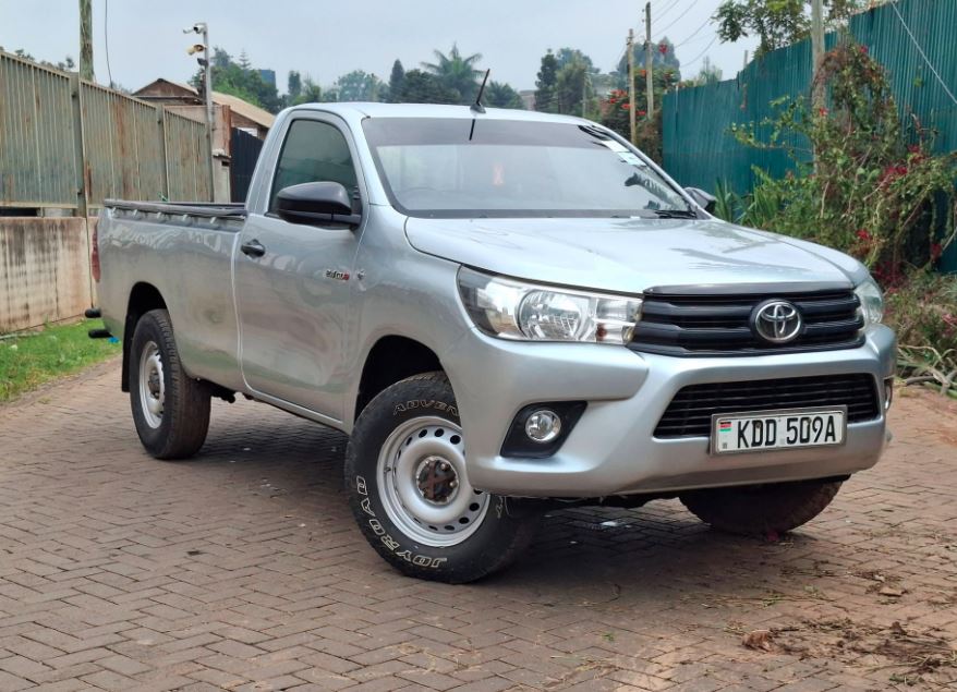 Toyota Hilux for sale by clyde Motor Kiambu road