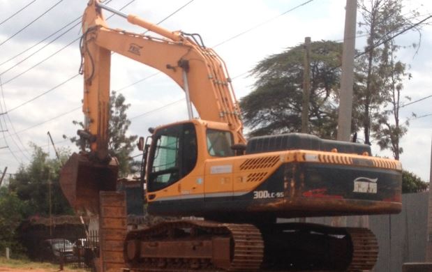 Excavator Transportation Services in Kenya: Costs and Low Loader Hire