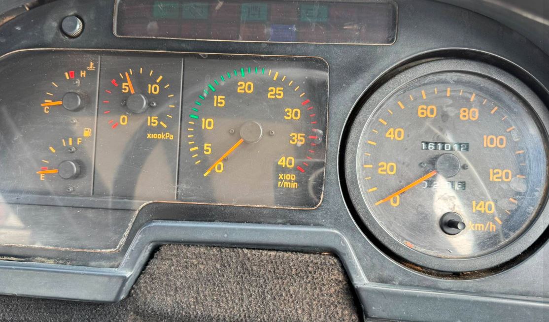 Isuzu FRR School Bus 51 Seater for Sale in Kenya (2015) – Clean Diesel Bus KES 4.69M photo