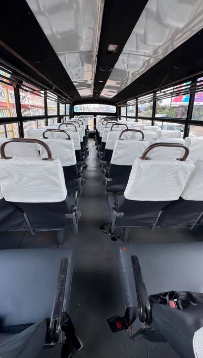 Isuzu FRR School Bus 51 Seater for Sale in Kenya (2015) – Clean Diesel Bus KES 4.69M photo