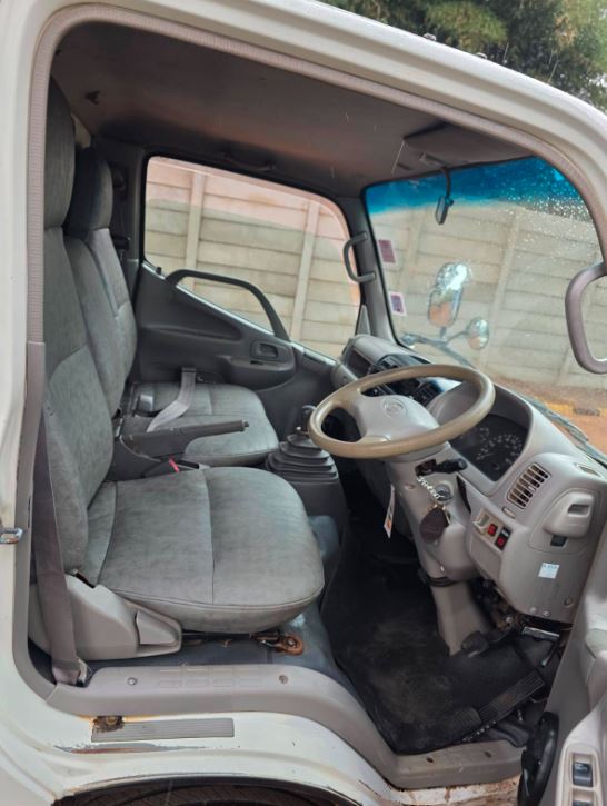 Toyota Dyna Truck for Sale in Kenya (2004) – 3000cc Diesel Closed Body KES Best Deal photo