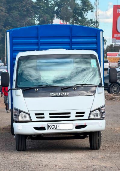 Isuzu NPR Covered Body Truck for Sale in Kenya (2019) – Clean Diesel KES Best Deal
