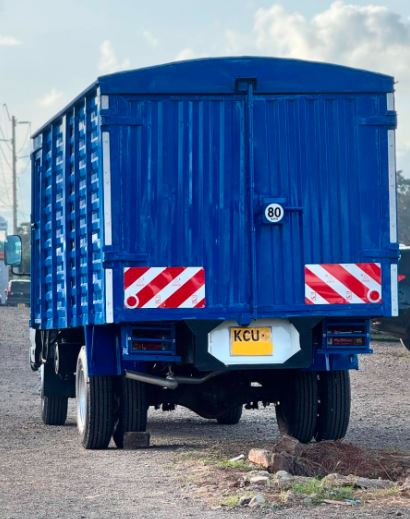 Isuzu NPR Covered Body Truck for Sale in Kenya (2019) – Clean Diesel KES Best Deal photo