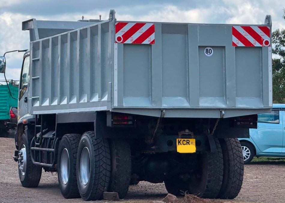 Isuzu FVZ Tipper Truck for Sale in Kenya (2018) – Heavy Duty Tipper Best Price photo