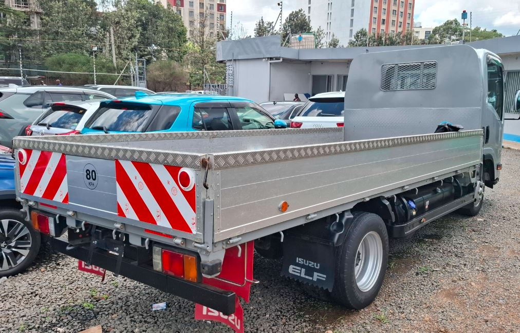 Isuzu ELF Truck for Sale in Kenya (2019) – 3000cc Diesel Manual KES 3.58M photo