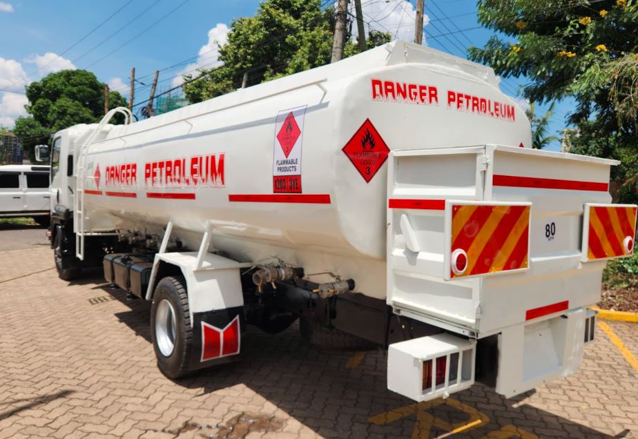 Isuzu FRR90 Fuel Tanker for Sale in Kenya (2020) – Clean Petroleum Truck KES 4.3M photo