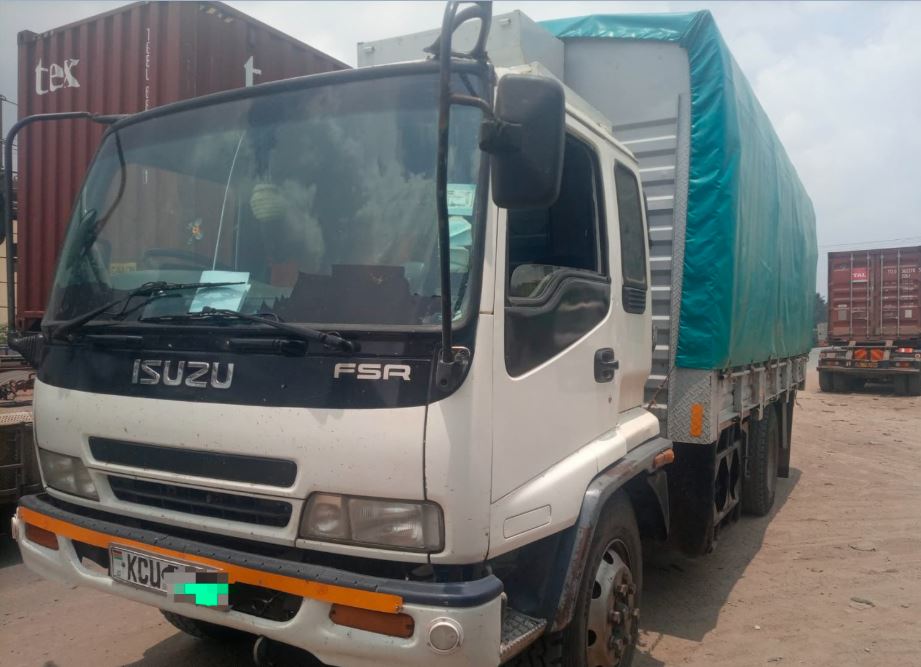 Isuzu FSR Truck for Sale in Kenya (2019) – Clean Diesel KES 4.0M photo