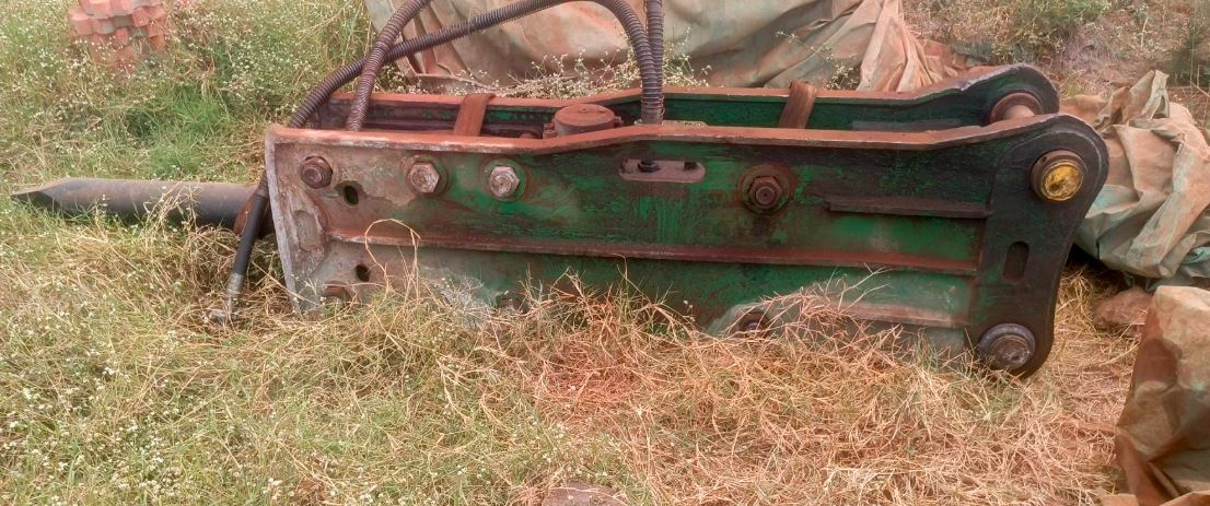 20 Ton Excavator Rock Breaker for Sale in Kenya – Heavy Duty Hydraulic Hammer at KSh 650,000