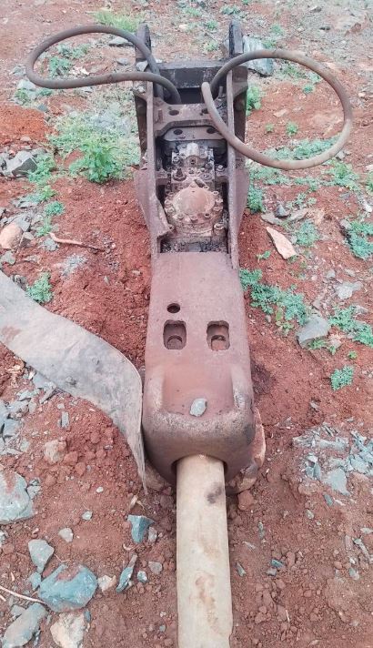 30 Ton Excavator Rock Breaker for Sale in Kenya – Heavy Duty Hydraulic Hammer at KSh 650,000 photo