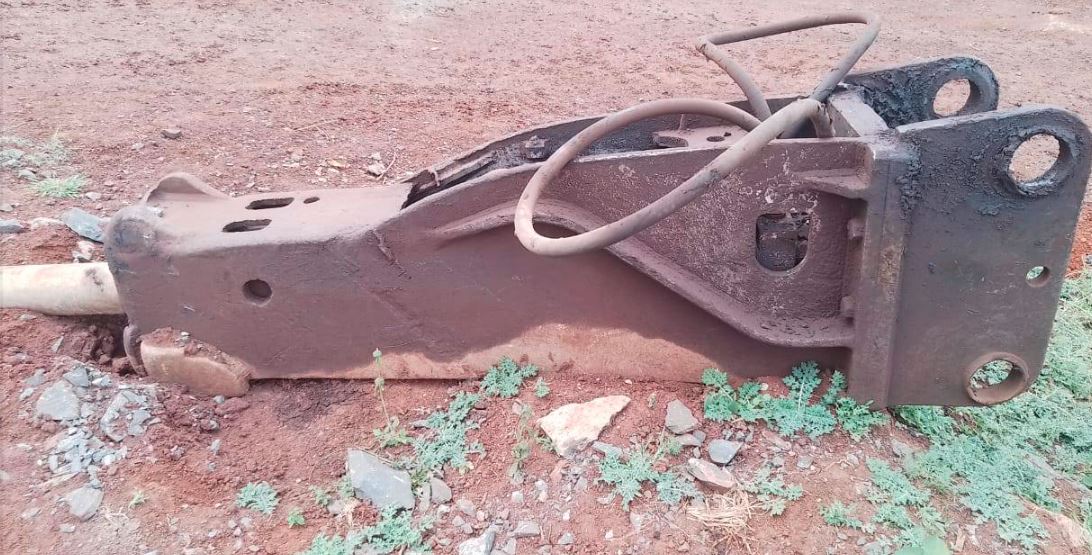 30 Ton Excavator Rock Breaker for Sale in Kenya – Heavy Duty Hydraulic Hammer at KSh 650,000 photo