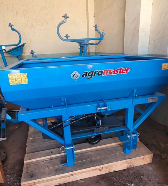 Agromaster Fertilizer Spreader for Sale in Kenya – Single & Double Disc @ KSh 240K–290K (Eldoret)