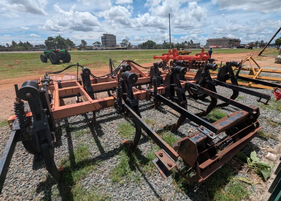 Santa Isabella Chisel Plough for Sale in Kenya – 130HP+ Heavy Duty Deep Tillage Plough @ KSh 3.5M (Eldoret) photo