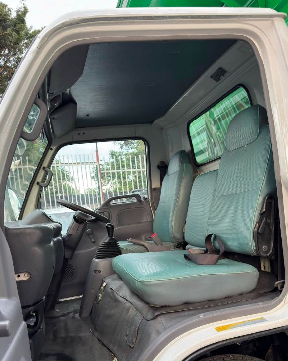 2020 Isuzu NPR 8 Ton Open Body Truck for Sale in Kenya – Clean & Reliable at KES 2.75M photo