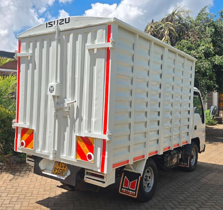 2019 Isuzu NHR 4.3 Box Body Truck for Sale in Kenya – Clean KCV, Diesel Manual photo