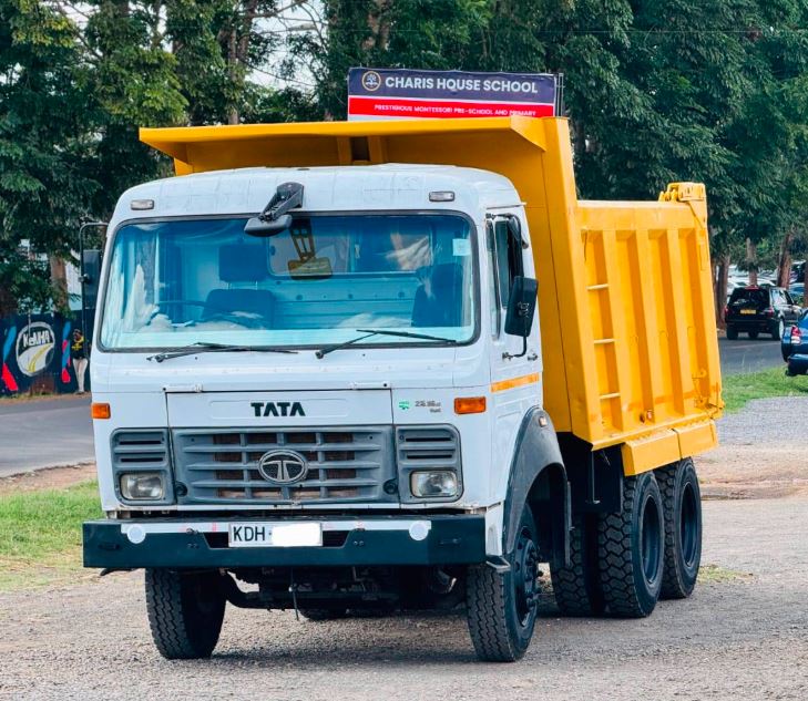 2021 TATA Tipper 2516 for Sale in Kenya – 18 Ton Dump Truck, Clean KDH photo