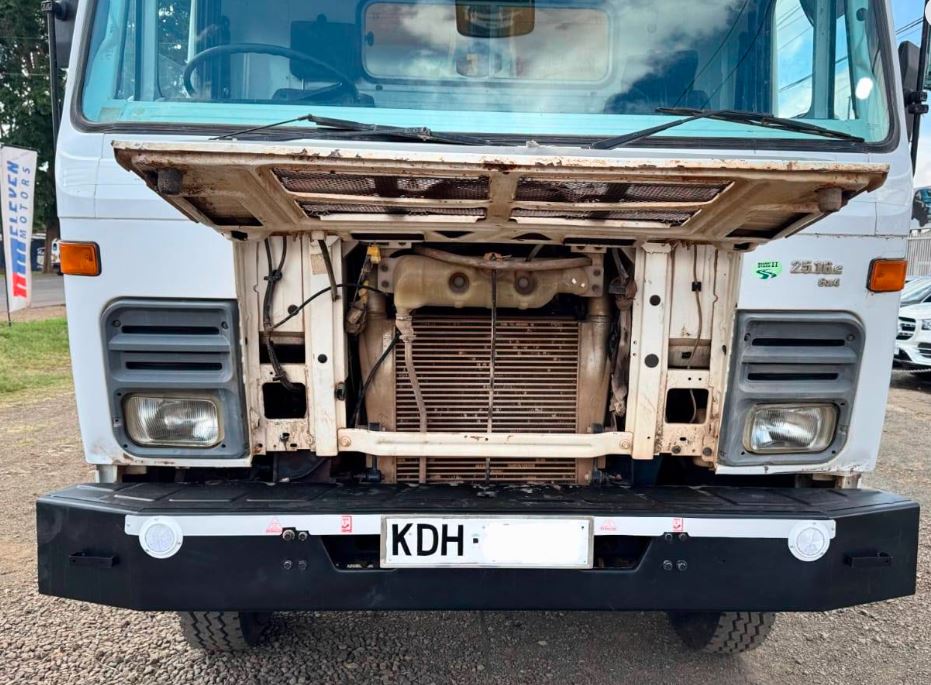 2021 TATA Tipper 2516 for Sale in Kenya – 18 Ton Dump Truck, Clean KDH photo