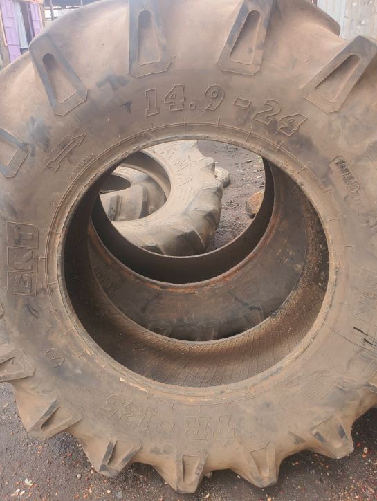 14.9-24 Tractor Tyres (YANA & BKT) for Sale in Nakuru – Set Available KES 30,000 photo