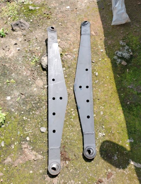 Massey Ferguson 3 Series Lift Arms for Sale in Nakuru – 3 Point Linkage Arms KES 20,000 in nakuru