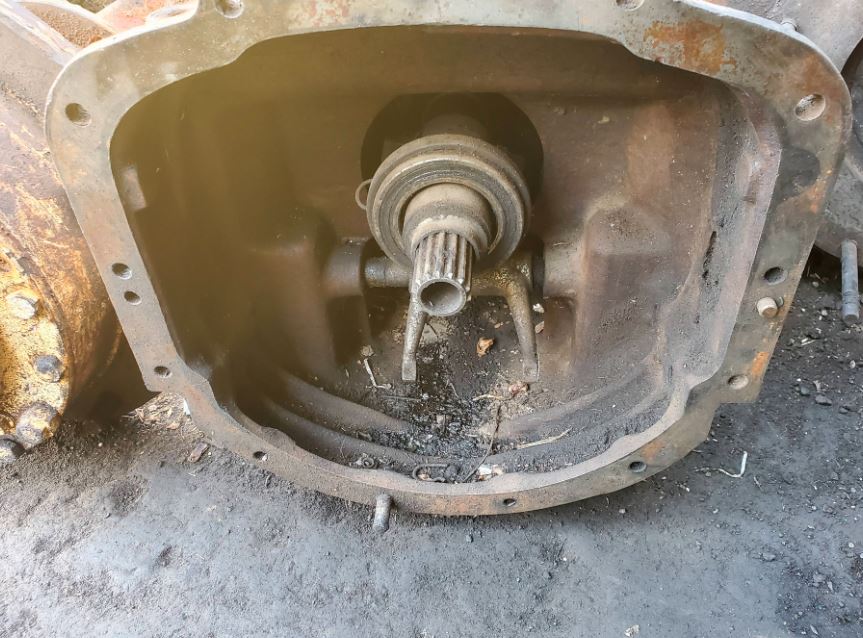 Fiat 70-56 Tractor Gearbox for Sale in Nakuru – Transmission Unit KES 50,000 photo