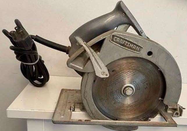 Circular Saw Hire in Kenya – Affordable Electric Hand Saw Rental for Carpentry & Construction