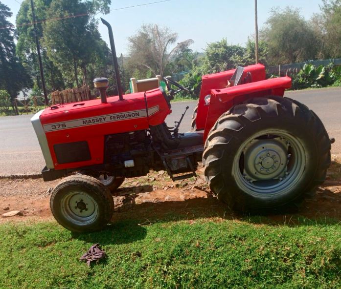 Massey Ferguson 375 Tractor for Sale in Kenya (Ksh 800,000) | MF 375 Farm Tractor Ready for Work
