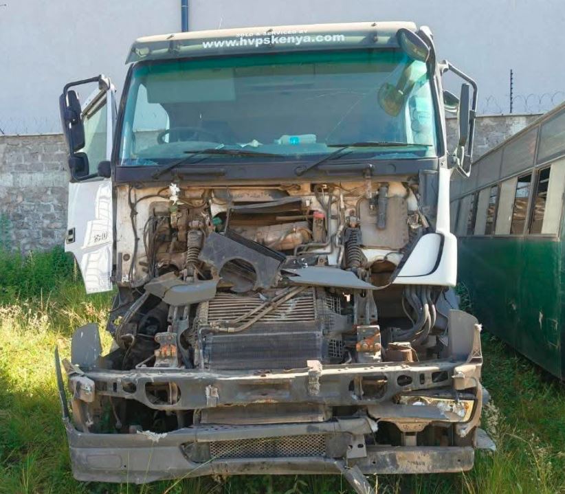 Mercedes-Benz Axor 2540 Salvage – Engine & Gearbox OK | Ready Docs | KES 1.6M photo
