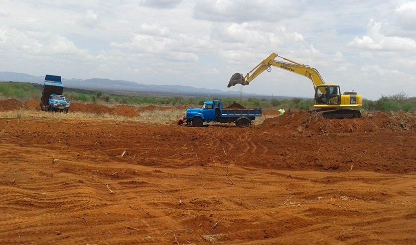 Excavator Hire in Nairobi – Komatsu PC200 Excavator Rental (KES 4,500/Hour) photo