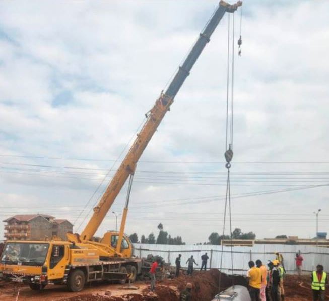 Crane Truck / Mobile Crane for Hire in Kenya photo