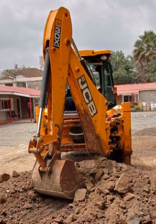 Backhoe Loader for Hire in Kenya photo