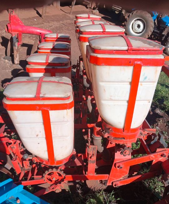 Jumil 4 Row Planter for Sale  – Precision Tractor Seed Planter photo