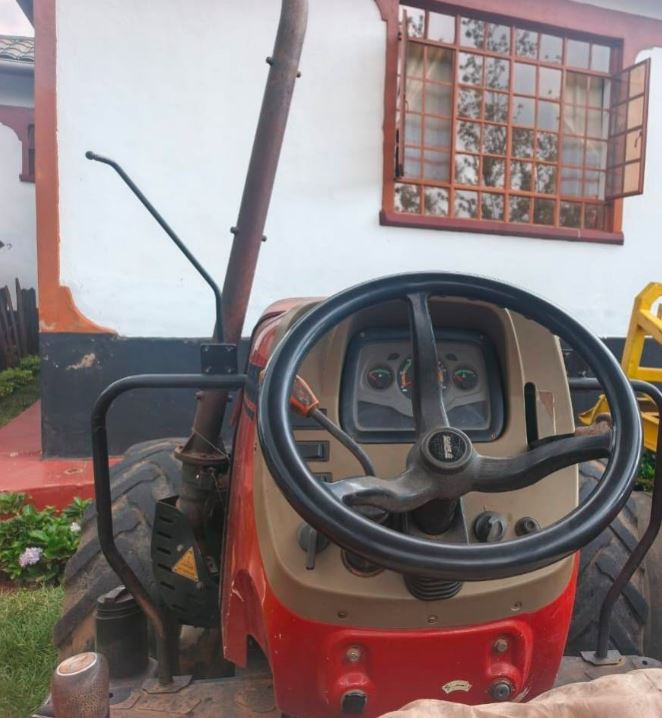 CASE JXM90 Tractor for Sale in Kenya – Powerful 90HP Farm Tractor @ KSh 1.85M (Negotiable) photo
