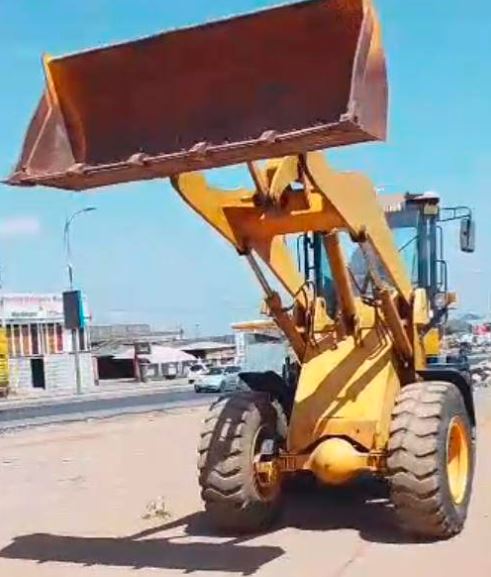 5 Ton Wheel Loader for Sale in Kenya (2018) – Shovel Loader, 6000 Hours | Quick Sale Ksh 2.5M