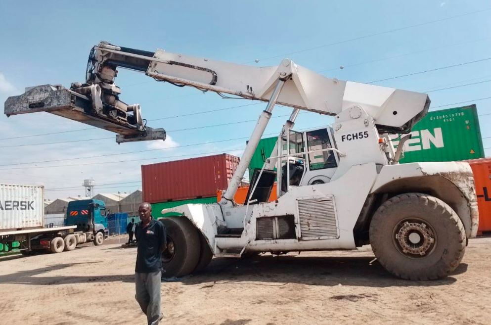 Terex Reach Stacker 55 Ton for Sale in Kenya – Container Handler Ksh 9M | Heavy Duty Loader