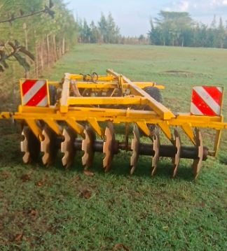 Heavy Duty Disc Harrow for Sale in Kenya – Tractor-Mounted Tillage Equipment (KES 350,000) photo