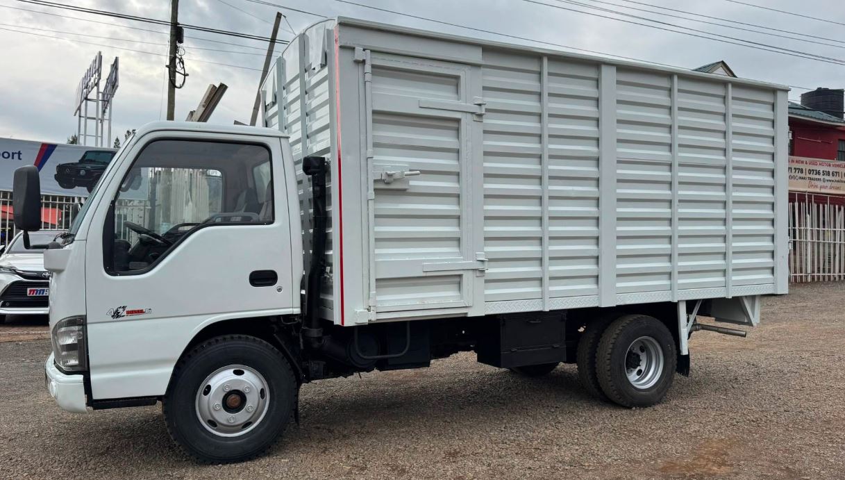 Isuzu ELF NKR 2012 Cover Body Truck for Sale in Kenya – 5 Ton, Clean & Fuel Efficient | KSh 1.65M photo