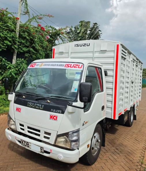 Isuzu ELF NKR 2021 Truck for Sale in Kenya – 4300cc Diesel, Well Maintained | KSh 2.8M
