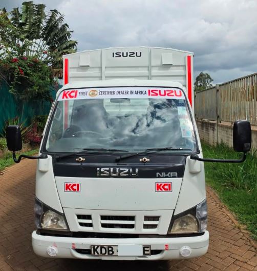 Isuzu ELF NKR 2021 Truck for Sale in Kenya – 4300cc Diesel, Well Maintained | KSh 2.8M photo
