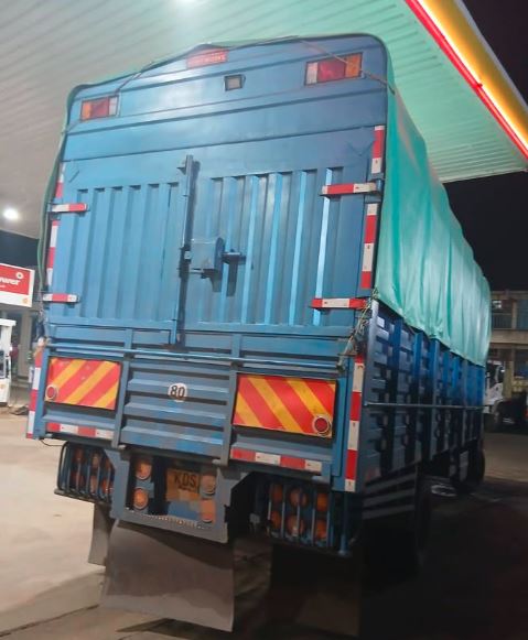 ISUZU FRR BLUE POWER photo