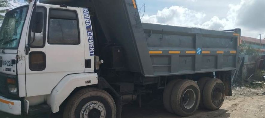 Ashok leyland 2518 photo