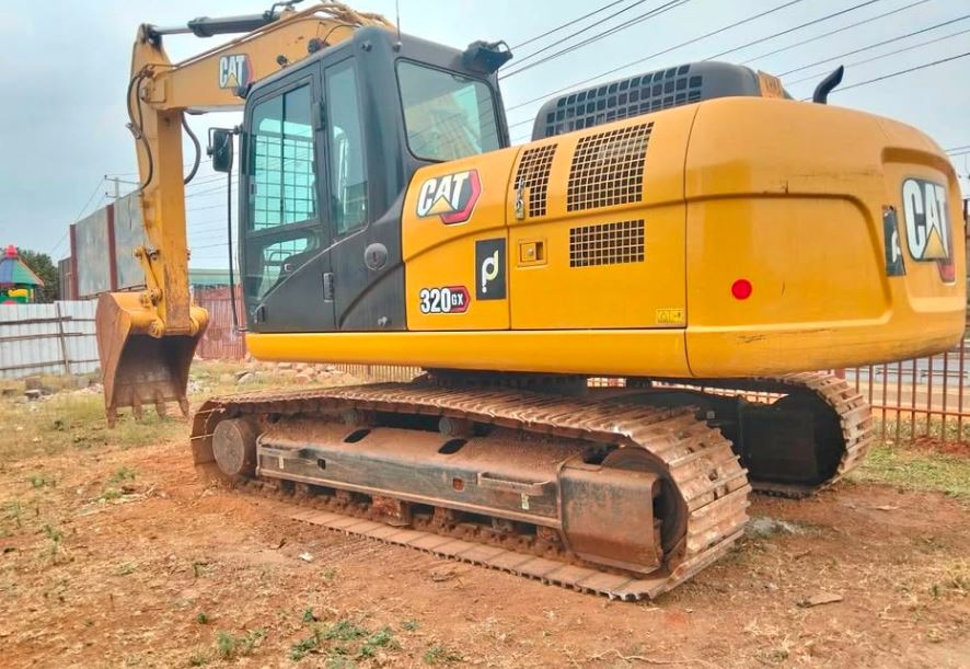 Caterpillar 320gx excavator photo