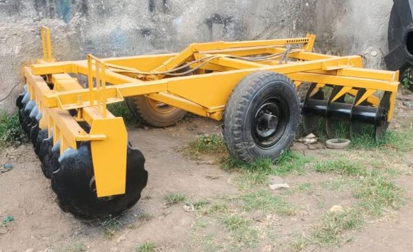 18 DISC Harrow photo