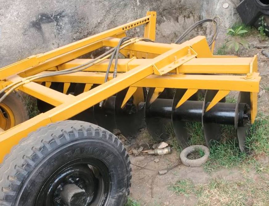 18 DISC Harrow photo