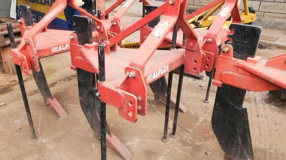 ALPLER Chisel plough photo