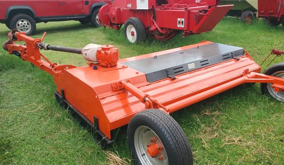 COMER Ttopper MOWER photo