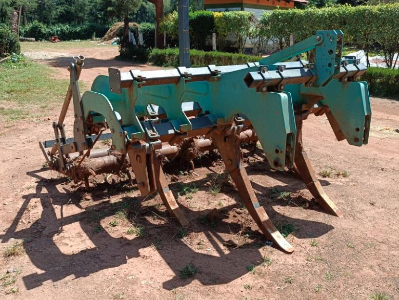 Nardi chisel 7 tines photo