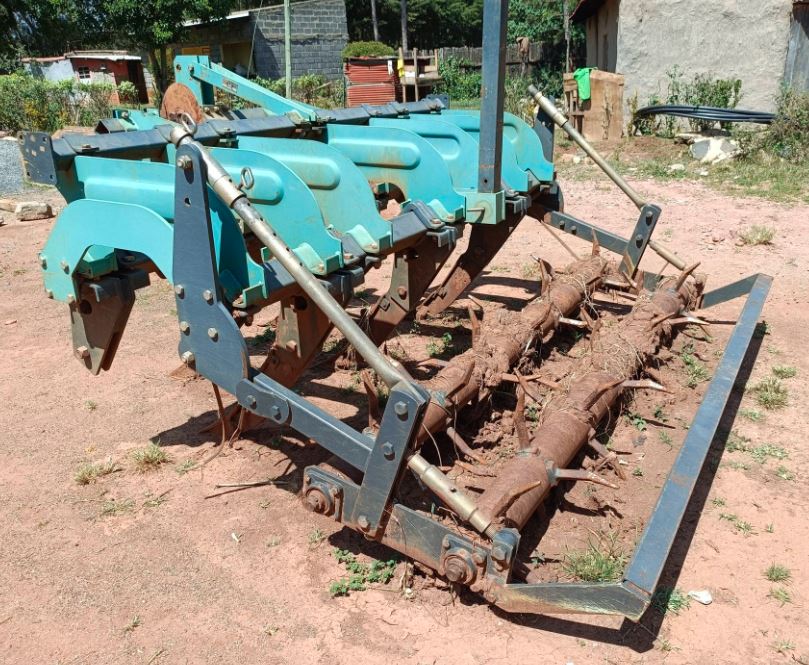 Nardi chisel 7 tines photo