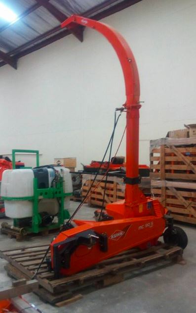 Kuhn Double Row Harvester for Sale in Kenya | High Efficiency Crop Harvester Nairobi KES 3.6M photo